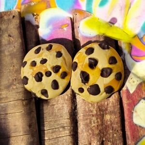Earrings, studs, fun chocolate chip cookies.